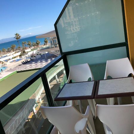 Torremolinos, Playa Del Bajondillo, Primera Linea Экстерьер фото